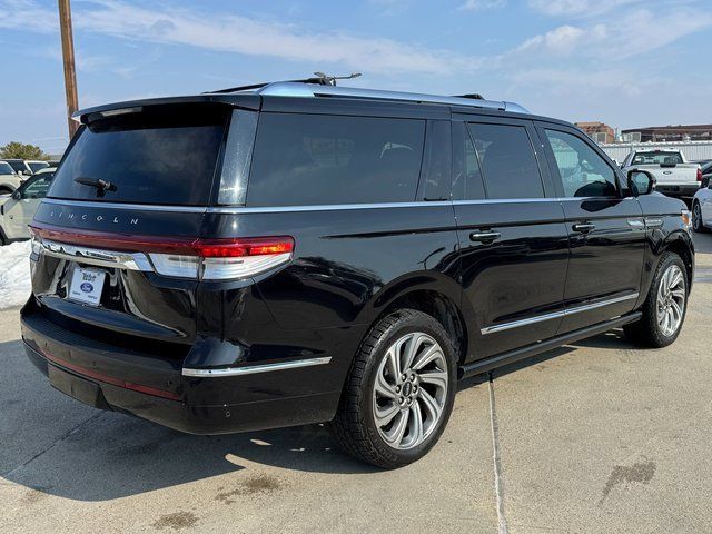 Used 2022 Lincoln Navigator L Reserve AWD/4WD image 8