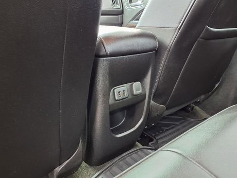 Used 2017 GMC Canyon SLT w/ Trailering Package image 31