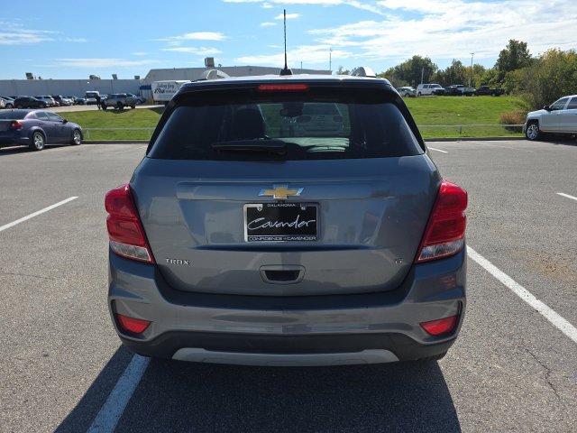 Used 2019 Chevrolet Trax LT w/ LT Convenience Package FWD image 4