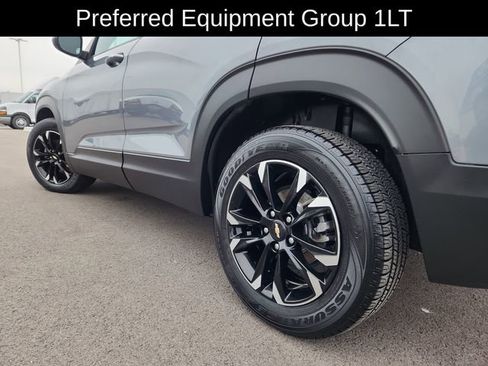 Used 2021 Chevrolet TrailBlazer LT image 17