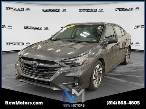 Used 2025 Subaru Legacy Limited AWD/4WD image 1