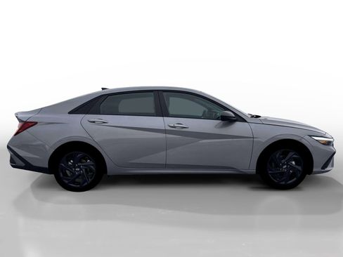 New 2026 Hyundai Elantra Sport w/ Cargo Package image 9