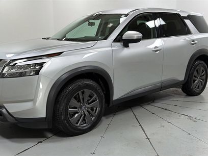 Used 2022 Nissan Pathfinder S