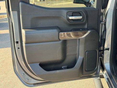 Used 2020 Chevrolet Silverado 1500 RST w/ All-Star Edition image 19