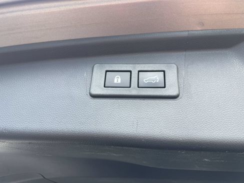 Certified 2024 Subaru Outback Limited AWD/4WD image 40