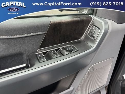 Certified 2022 Ford F150 Lariat w/ Equipment Group 502A High image 21