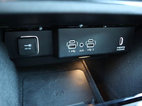 Used 2022 Jeep Wagoneer Series III w/ Convenience Group I image 31