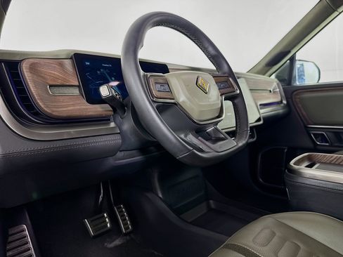 Used 2022 Rivian R1T Launch Edition image 20