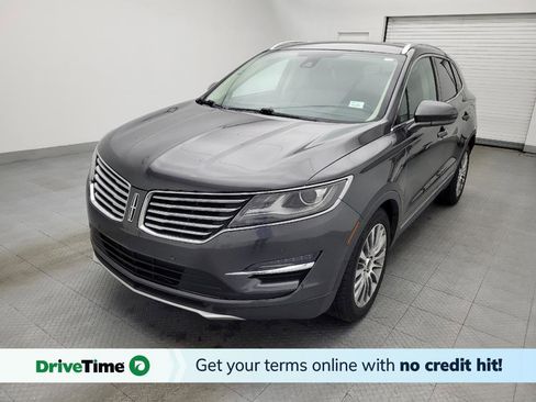 Used 2017 Lincoln MKC Reserve image 1
