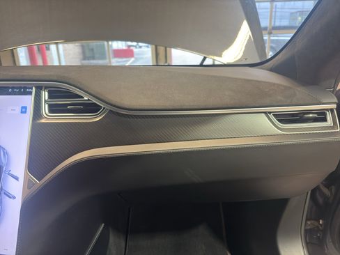 Used 2017 Tesla Model S 100D image 22