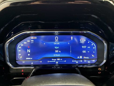 Used 2024 Chevrolet Silverado 2500 ZR2 w/ Technology Package image 47