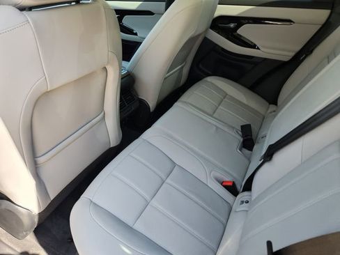 Used 2024 Land Rover Range Rover Evoque S image 31