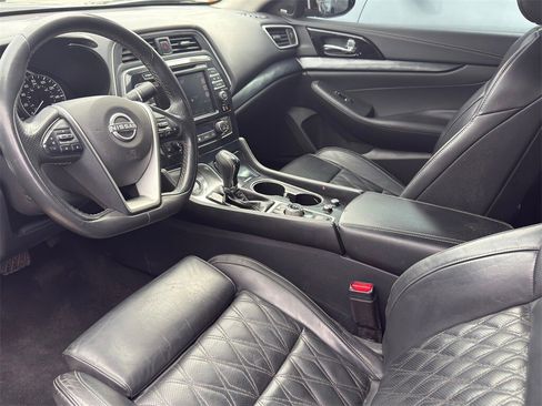 Used 2023 Nissan Maxima Platinum w/ Sport Mat Group image 10