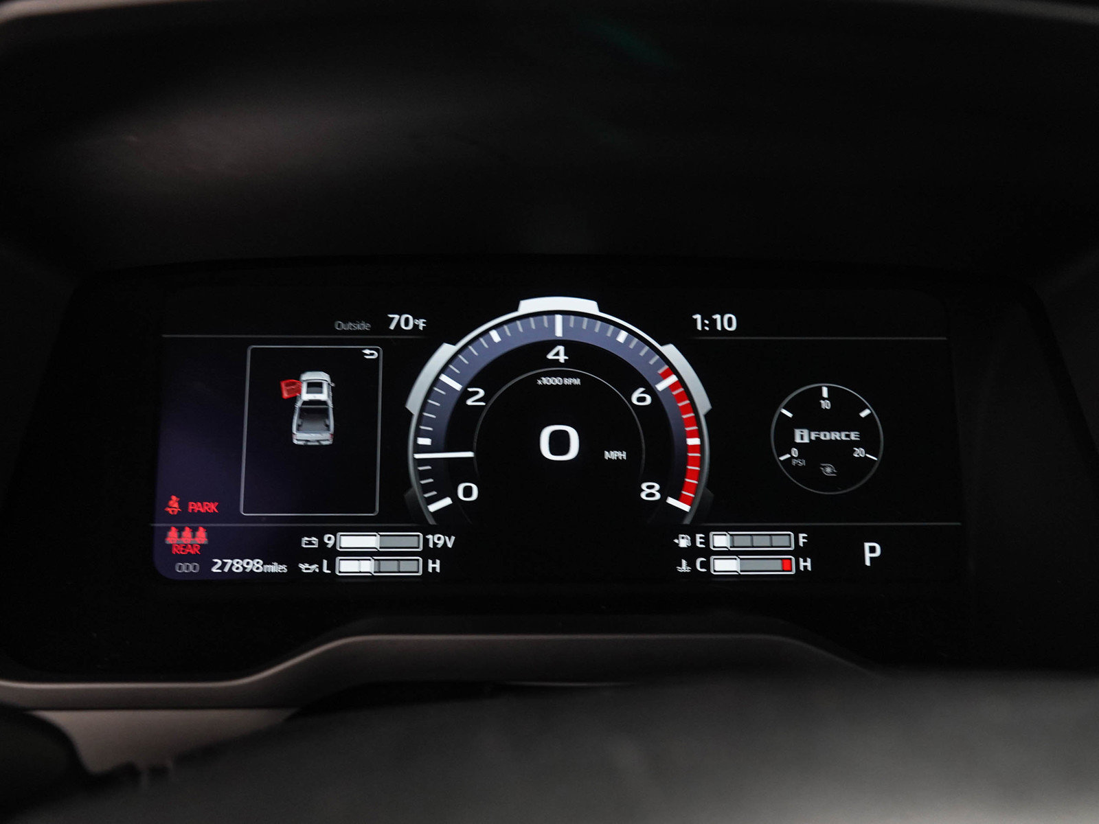 Used 2024 Toyota Tundra Limited w/ TRD Off-Road Package AWD/4WD image 29