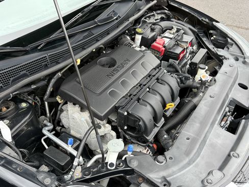 Used 2017 Nissan Sentra SR w/ SR Premium Technology Package image 31