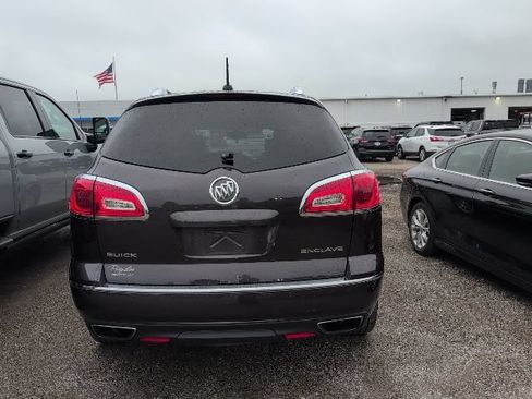 Used 2016 Buick Enclave Leather w/ Trailering Package FWD image 6