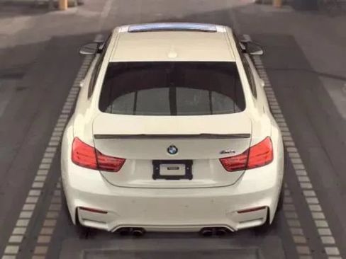 Used 2015 BMW M4 Coupe RWD image 5
