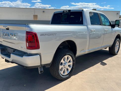 New 2026 RAM 2500 Laramie w/ Sport Appearance Package AWD/4WD image 5