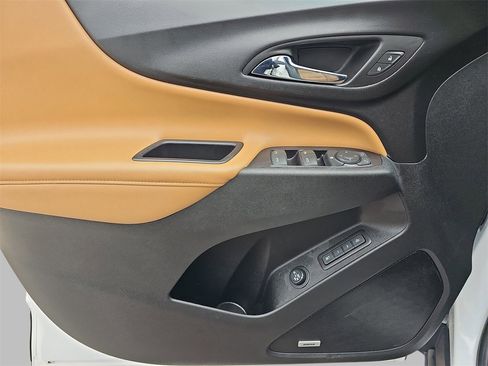 Used 2019 Chevrolet Equinox Premier image 27