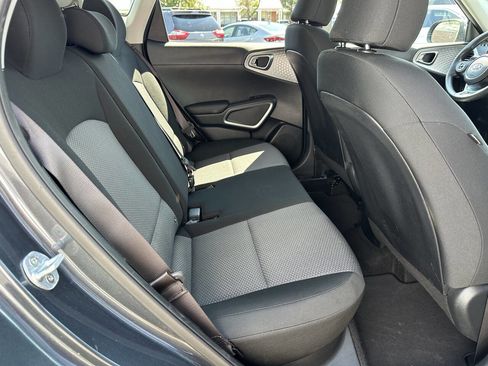 Used 2020 Kia Soul LX image 15