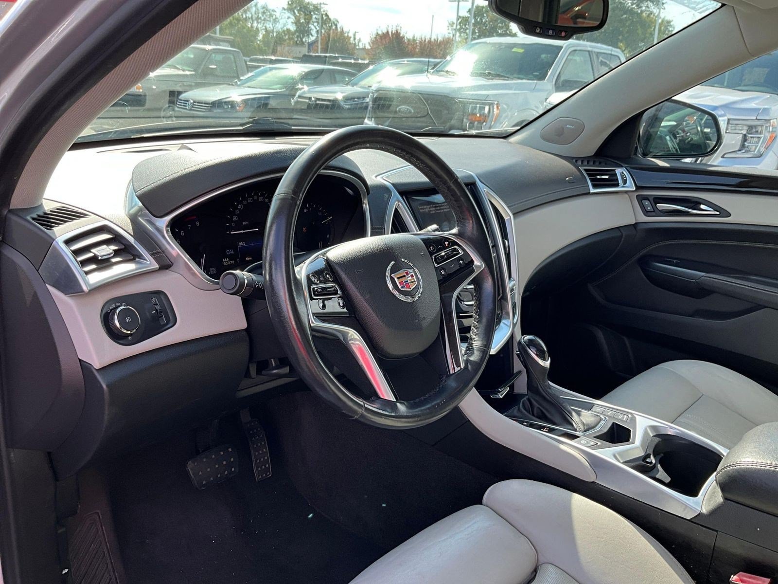 Used 2013 Cadillac SRX Performance w/ Driver Awareness Package FWD image 16