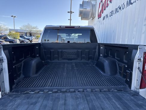Used 2021 Chevrolet Silverado 1500 LT image 10