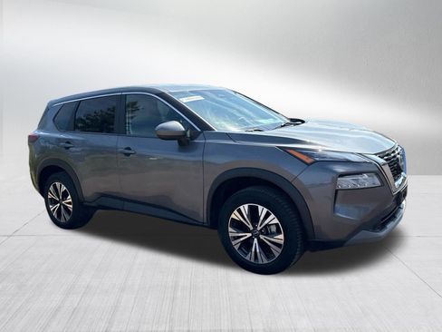 Used 2023 Nissan Rogue SV AWD/4WD image 6