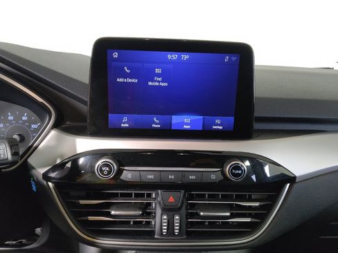Used 2020 Ford Escape SE FWD image 25