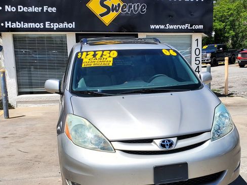 Used 2006 Toyota Sienna XLE FWD image 4
