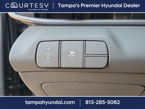 Certified 2025 Hyundai Elantra Sport image 20