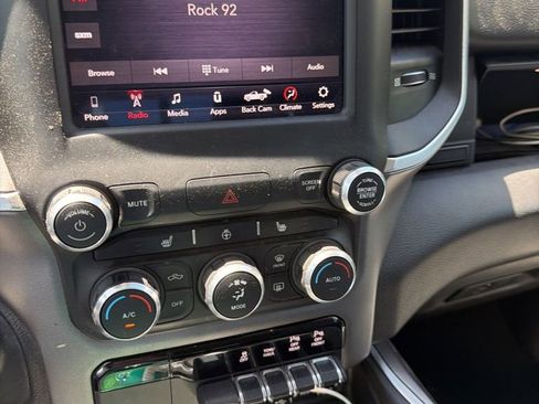 Used 2019 RAM 1500 Big Horn image 5