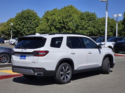 New 2025 Honda Pilot Touring
