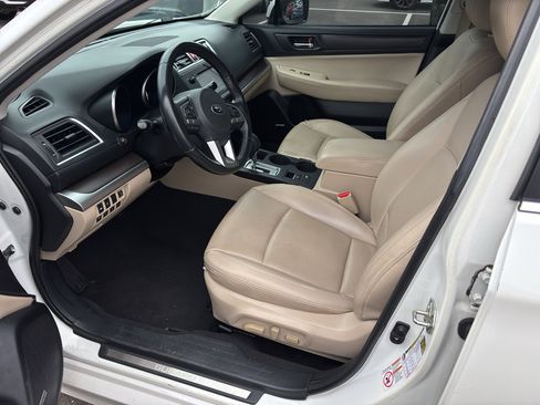 Used 2016 Subaru Legacy 2.5i Limited AWD/4WD image 7