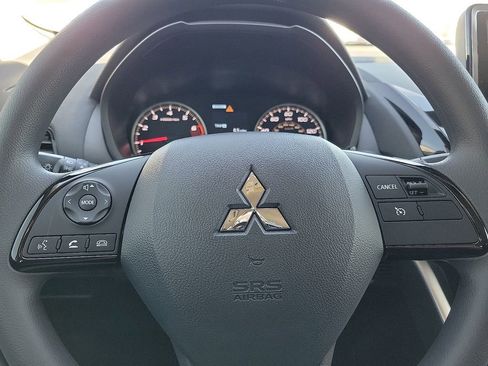 New 2026 Mitsubishi Eclipse Cross LE image 15