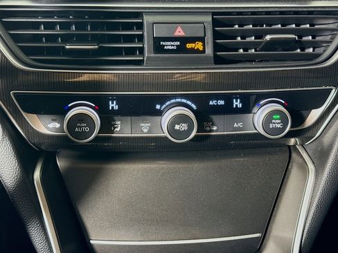 Used 2022 Honda Accord Sport image 16