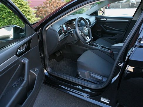 Used 2020 Volkswagen Jetta S w/ Driver Assistance Package image 8