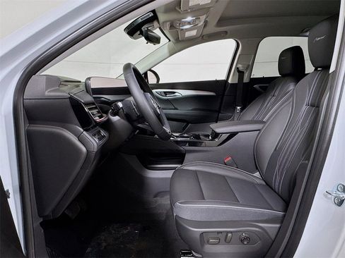 New 2026 Buick Envision Avenir image 12