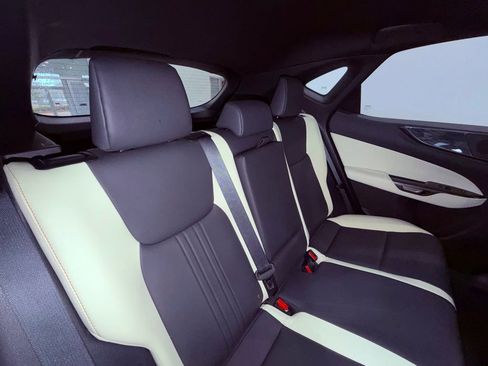 Certified 2024 Lexus NX 250 FWD w/ Premium Package image 15