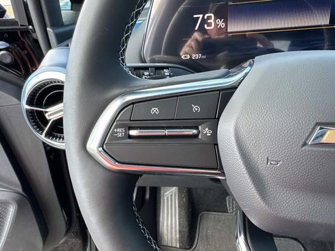 New 2025 Chevrolet Equinox EV LT w/ Convenience Package II image 21