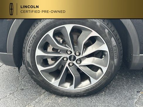 Certified 2021 Lincoln Nautilus Reserve w/ Cargo Utility Package AWD/4WD image 11