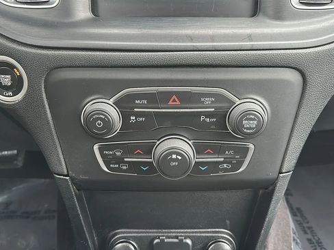 Used 2017 Dodge Charger Police w/ Fleet Park Assist Group image 32