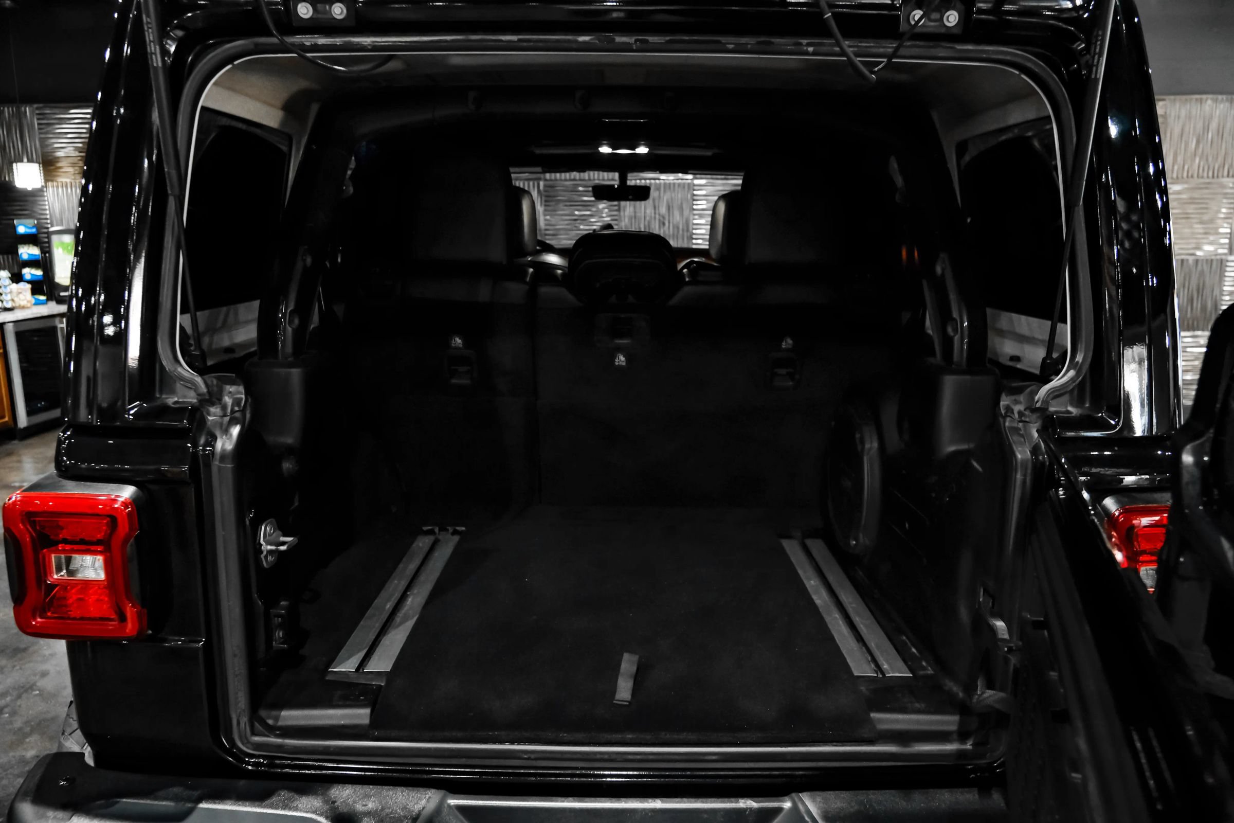Used 2019 Jeep Wrangler Unlimited Rubicon AWD/4WD image 60