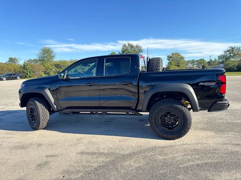 New 2026 Chevrolet Colorado ZR2 w/ ZR2 Bison Edition image 4