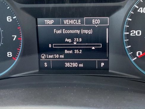 Used 2016 Chevrolet Malibu LT FWD image 19