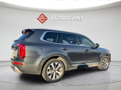 Used 2022 Kia Telluride S image 8