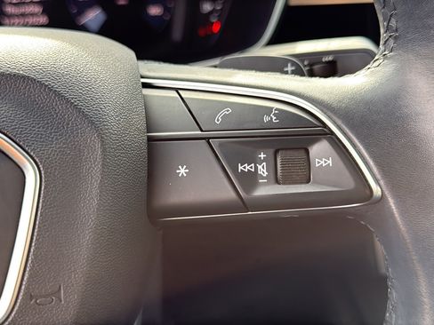 Used 2021 Audi Q3 2.0T Premium w/ Convenience Package image 17