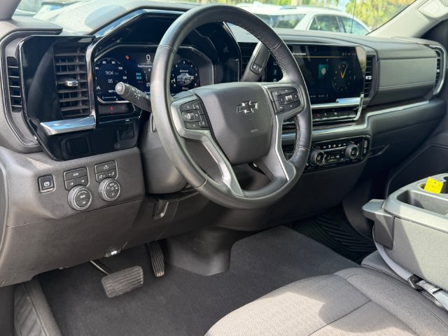 Used 2026 Chevrolet Silverado 1500 RST AWD/4WD image 13