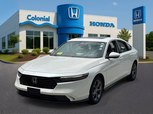 Used 2024 Honda Accord EX image 1