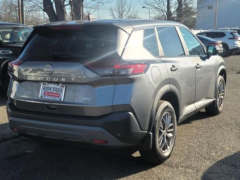 Certified 2023 Nissan Rogue S image 8