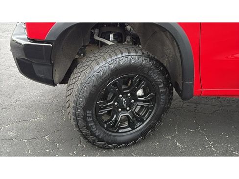 Used 2025 Chevrolet Silverado 1500 ZR2 w/ Technology Package AWD/4WD image 11